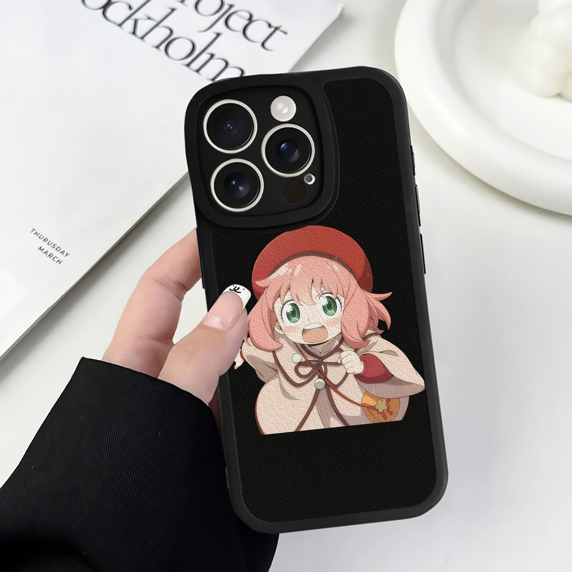 （画像用） SPY×FAMILY间谍家家酒 【iPhone 16シリーズ対応】シリコンスマホケース（レザー調） 材質：シリコン